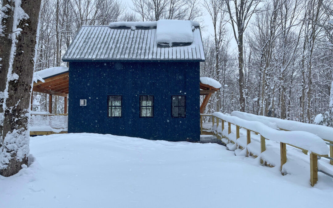 Grout Pond Hut